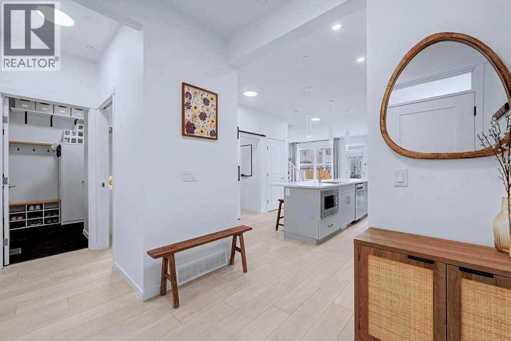 House for Sale in 250 Hotchkiss Common SE|Calgary, Alberta T3S0N1 4