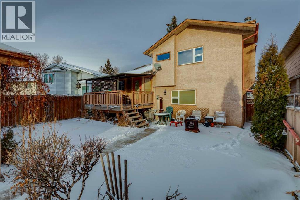 House for Sale in 266 Shawnessy Drive SW|Calgary, Alberta T2Y1M5 4