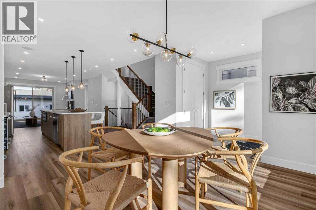 Duplex for Sale in 430 33 Avenue NW|Calgary, Alberta T2K0B4 5