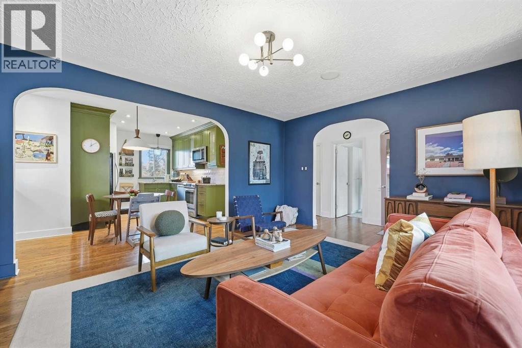 House for Sale in 3020 14 Street SW|Calgary, Alberta T2T3V7 2