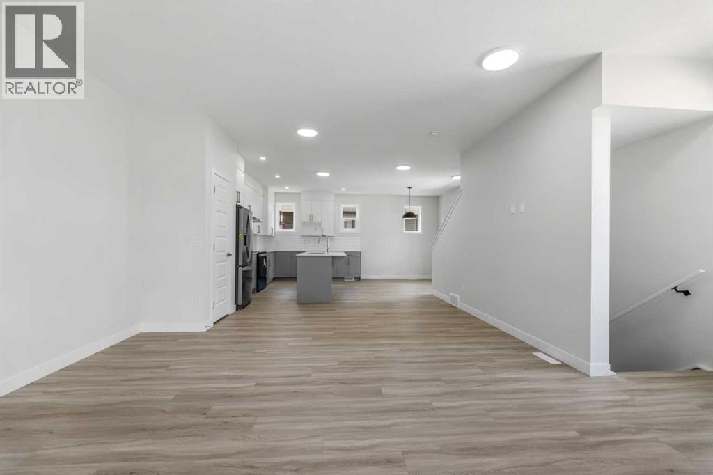 Row / Townhouse for Sale in 604, 90 Corner Meadows Manor NE|Calgary, Alberta T3N2N8 3