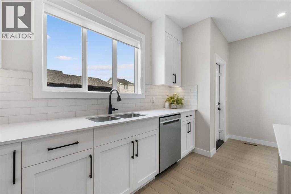 Duplex for Sale in 84 Ricardo Ranch Avenue SE|Calgary, Alberta T3M3Z4 5