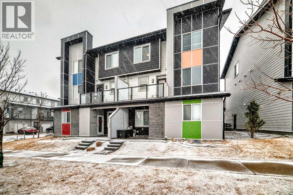Row / Townhouse for Sale in 202, 245 Redstone Walk NE|Calgary, Alberta T3N1M6 2