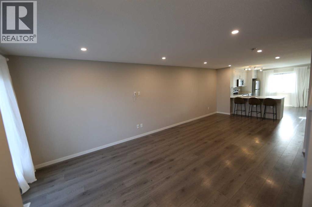 Row / Townhouse for Sale in 1512, 7451 Falconridge Boulevard NE|Calgary, Alberta T3J0Z8 5