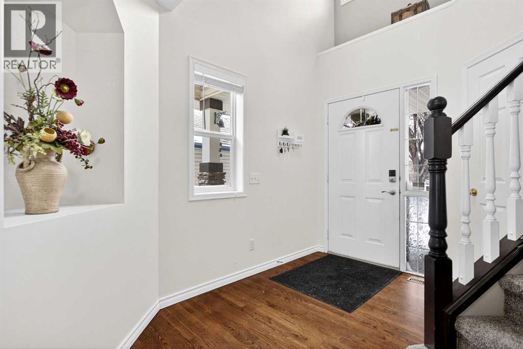 House for Sale in 327 Chaparral Drive SE|Calgary, Alberta T2X3M1 3