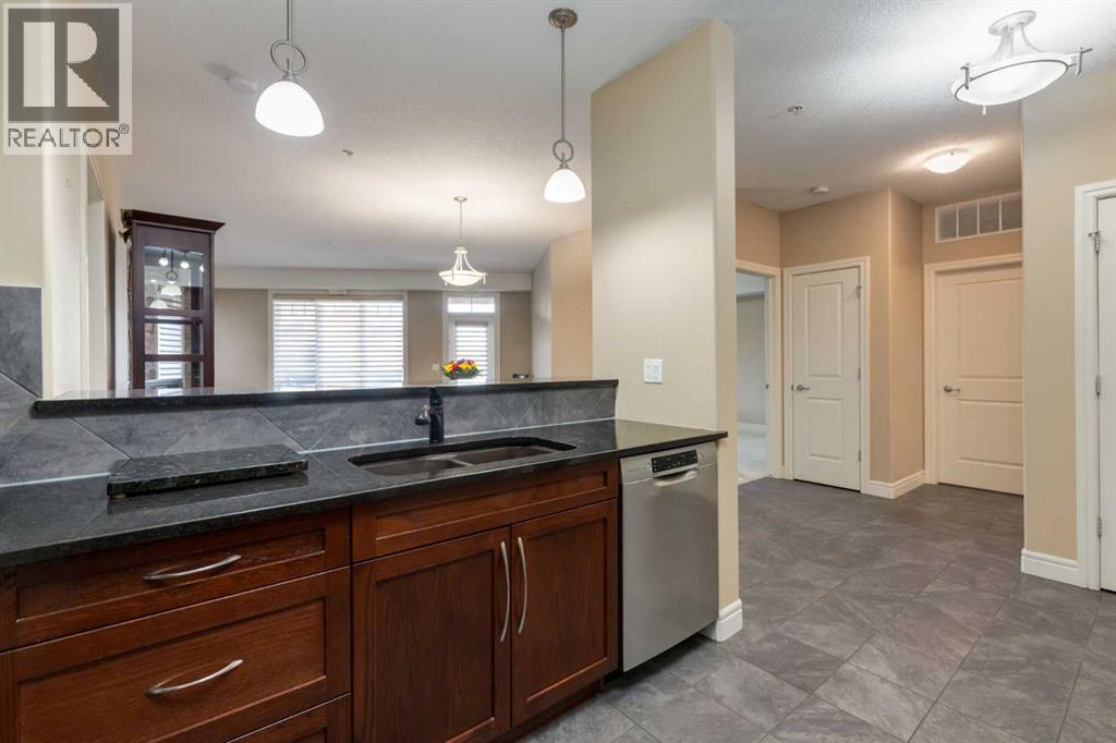 Apartment for Sale in 2338, 2330 Fish Creek Boulevard SW|Calgary, Alberta T2Y0L1 5