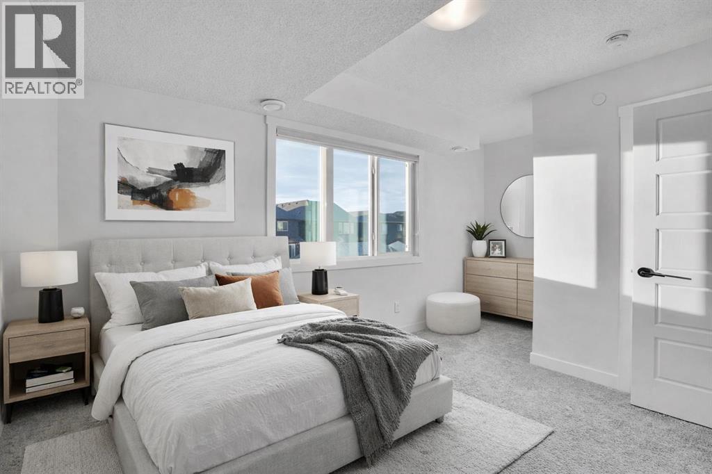 Row / Townhouse for Sale in 131 LUCAS Boulevard|Calgary, Alberta T3P1H9 5