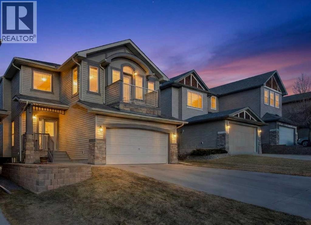 House for Sale in 57 Pantego Hill NW|Calgary, Alberta T3K0B7