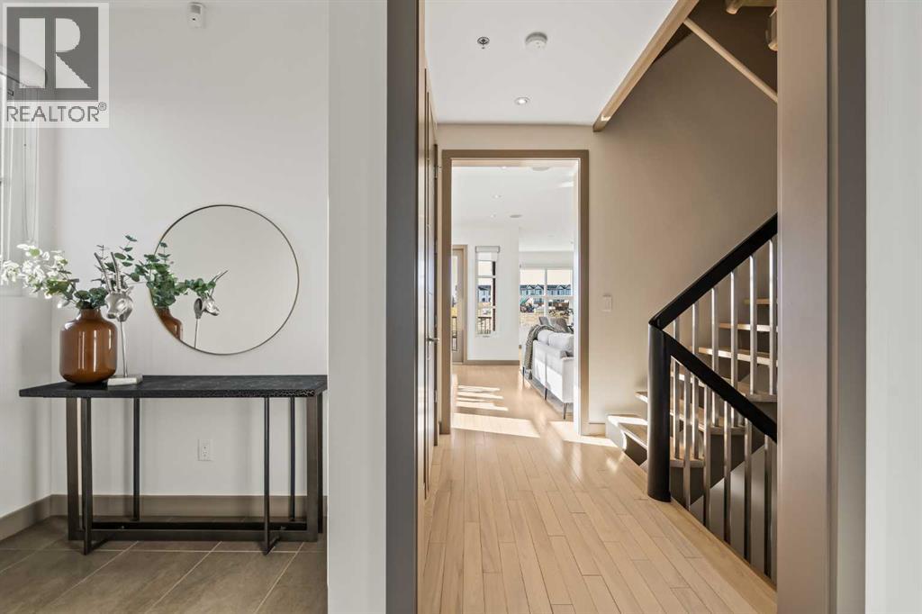 Row / Townhouse for Sale in 101 Aspen Meadows Hill SW|Calgary, Alberta T3H0G3 3