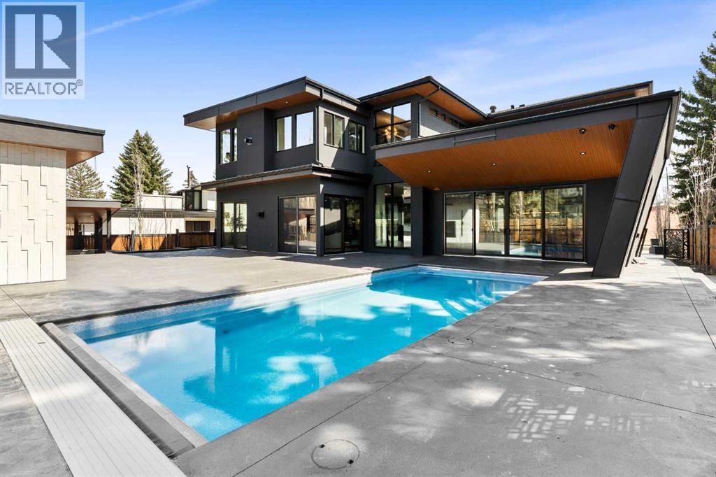 House for Sale in 1016 Beverley Boulevard SW|Calgary, Alberta t2v2c5 2