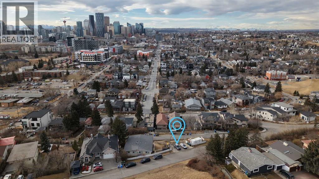 Property for Sale in 205 Thomson Avenue NE|Calgary, Alberta T2E5B7