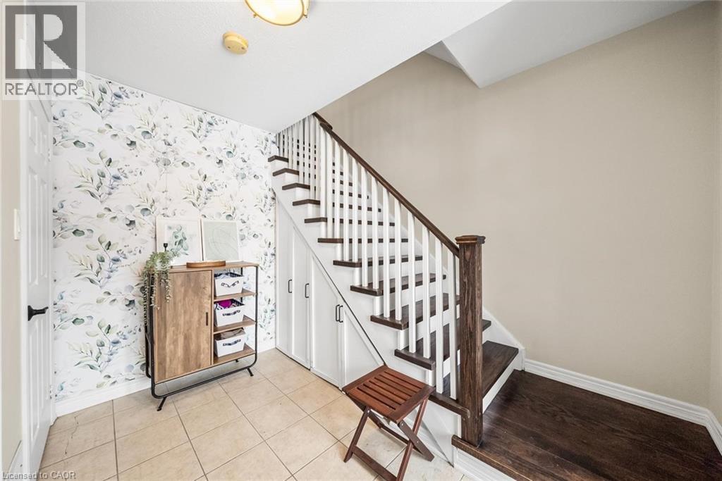 Row / Townhouse for Sale in 2321 PARKHAVEN Boulevard Unit# 7|Oakville, Ontario L6H7S3 5