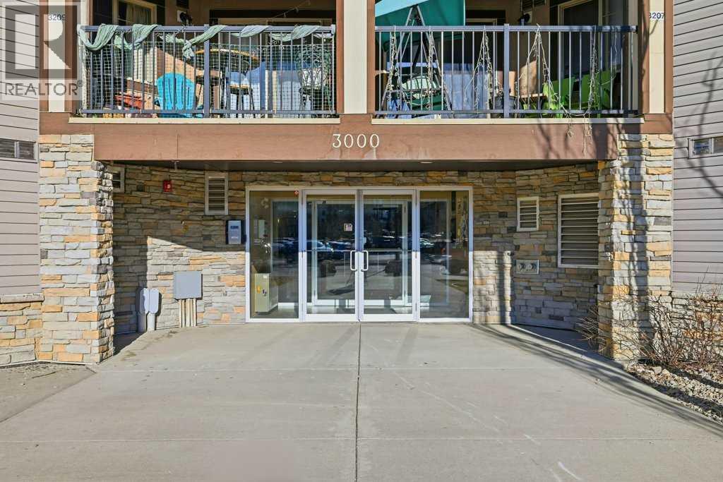 Apartment for Sale in 3305, 60 Panatella Street NW|Calgary, Alberta T3K0M3 2