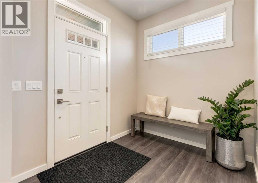 House for Sale in 50 Legacy Glen Circle SE|Calgary, Alberta T2X4R6 4