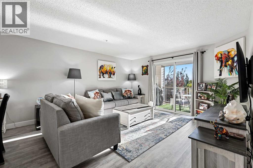 Apartment for Sale in 308, 6000 Somervale Court SW|Calgary, Alberta T2Y4J4 3