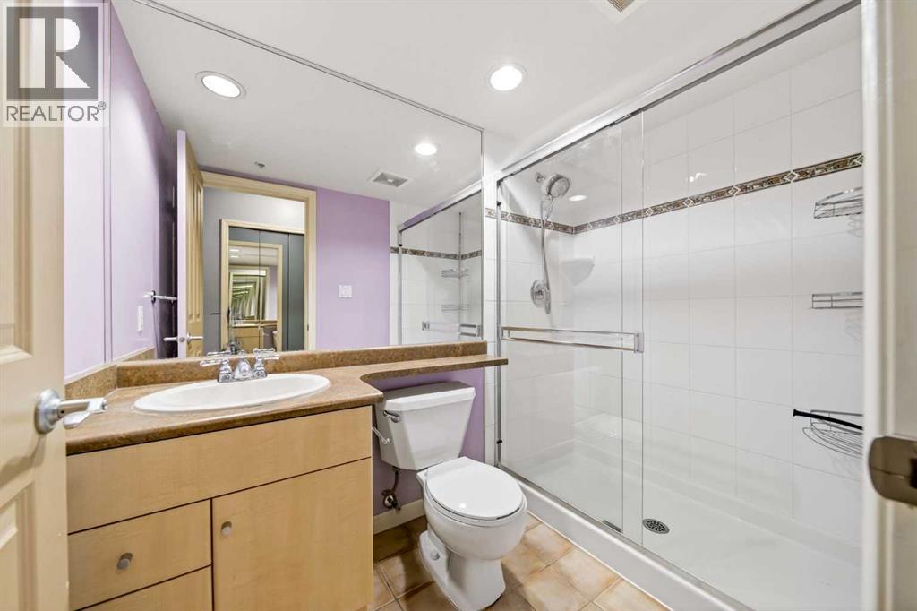 Apartment for Sale in 301, 650 10 Street SW|Calgary, Alberta T2P5G4 5