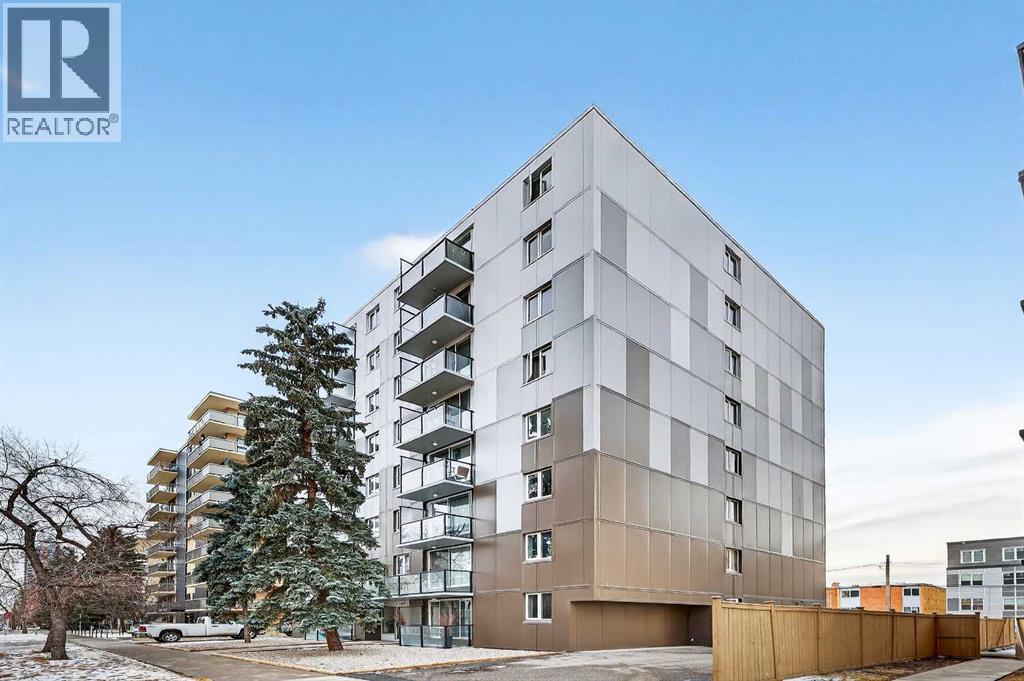 Apartment for Sale in 604, 1111 15 Avenue SW|Calgary, Alberta T2R0S8 3