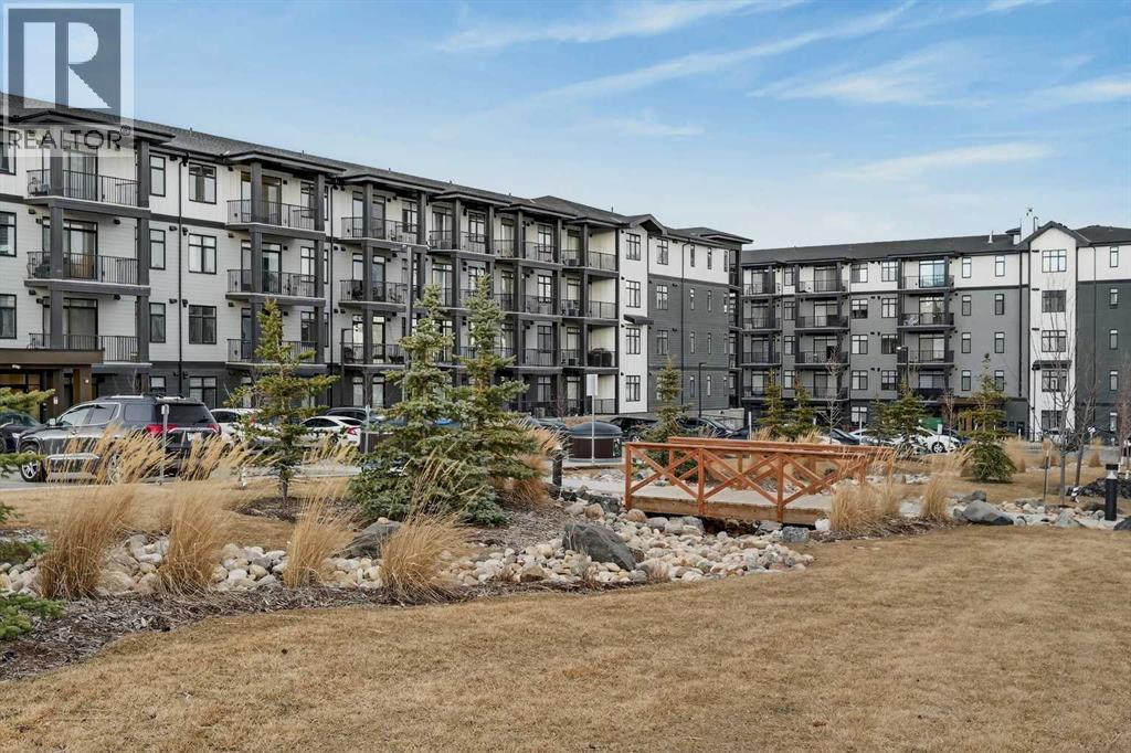 Apartment for Sale in 313, 40 Sage Hill Walk NW|Calgary, Alberta T3R2C5