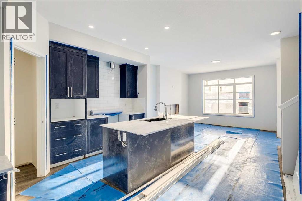 Duplex for Sale in 170 Marmot Green NW|Calgary, Alberta T3R2J8 2