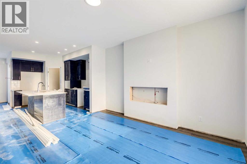 Duplex for Sale in 170 Marmot Green NW|Calgary, Alberta T3R2J8 4