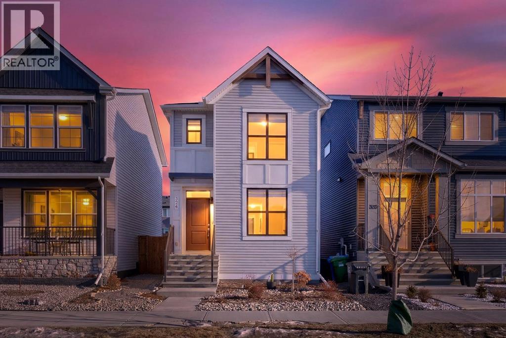 House for Sale in 324 Hotchkiss Drive SE|Calgary, Alberta T3S0J9