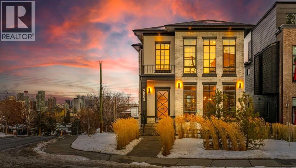 House for Sale in 2504 19A Street SW|Calgary, Alberta T2T4Z2