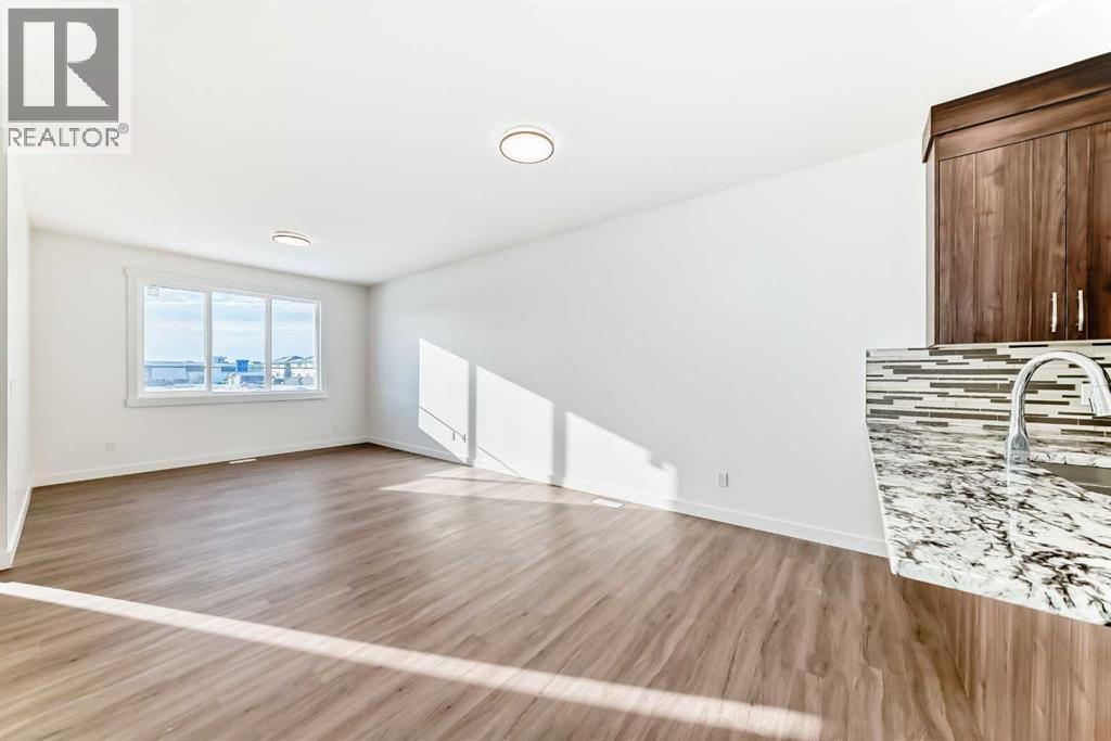 House for Sale in 132 Belvedere Park SE|Calgary, Alberta T2A8A1 5