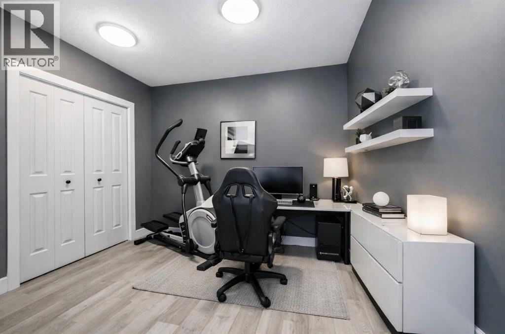 Apartment for Sale in 306, 1899 45 Street NW|Calgary, Alberta T3B4S3 2