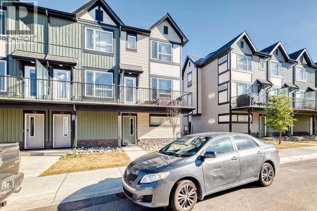 Row / Townhouse for Sale in 30 Evanscrest Park NW|Calgary, Alberta T3P1R3 3