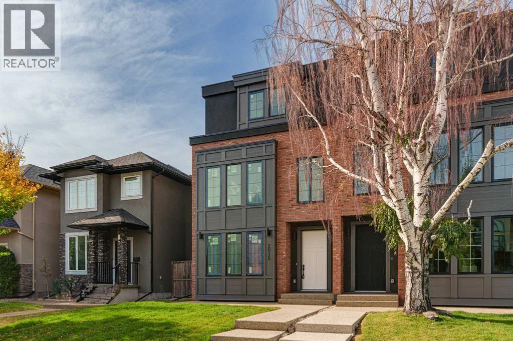 Duplex for Sale in 2015 34 Street SW|Calgary, Alberta T3E2V9