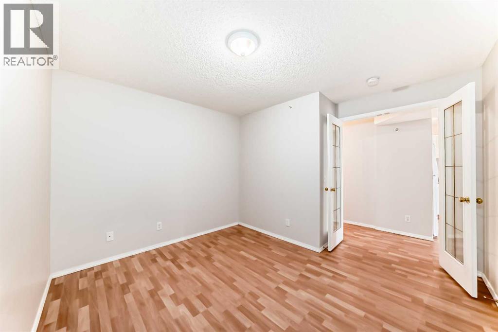 Apartment for Sale in 1322, 2371 Eversyde Avenue SW|Calgary, Alberta T2Y5B7 4