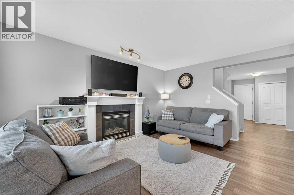 House for Sale in 201 Saddlecrest Way NE|Calgary, Alberta T3J5N1 5