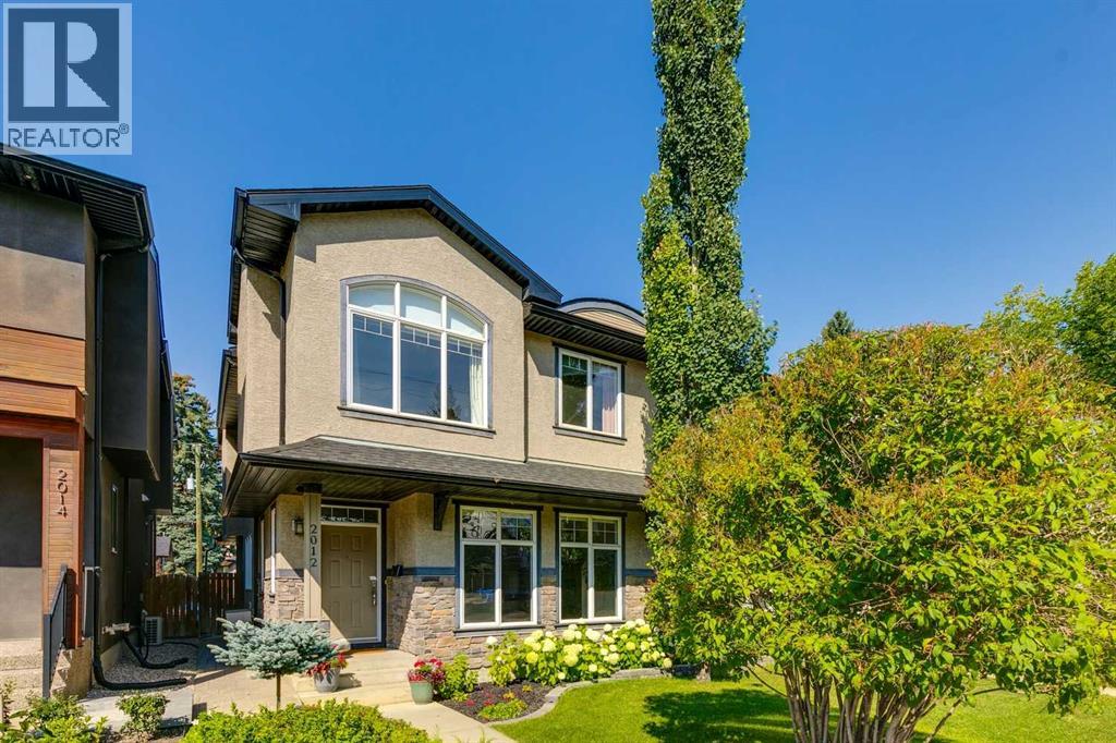 Duplex for Sale in 2012 50 Avenue SW|Calgary, Alberta T2T2W3