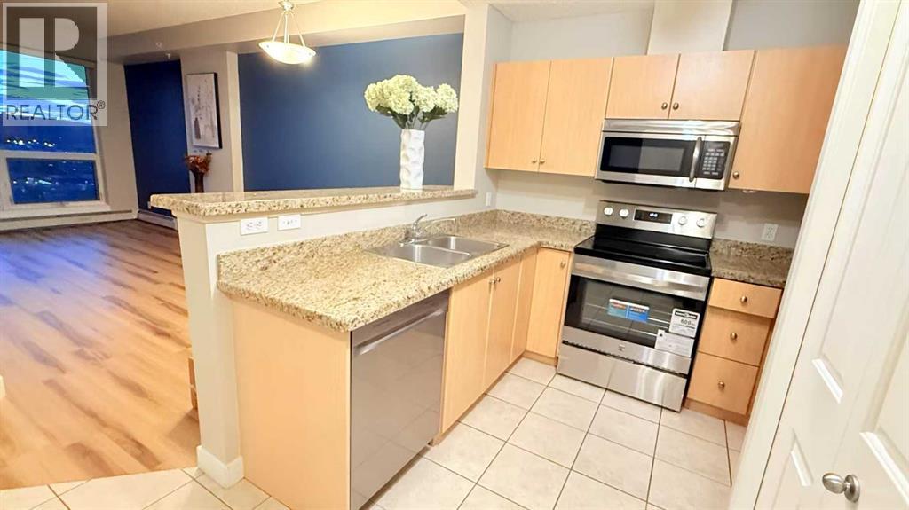 Apartment for Sale in 1411, 1053 10 Street SW|Calgary, Alberta T2R1S6 2