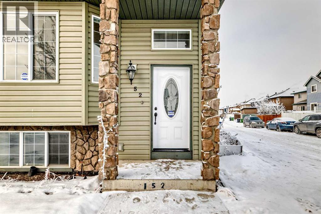 House for Sale in 152 Saddlecreek Terrace NE|Calgary, Alberta T3J4A6 2