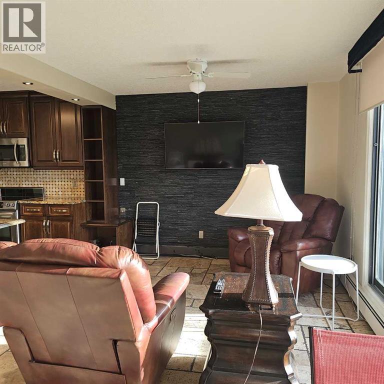 Apartment for Sale in 410, 521 57 Avenue SW|Calgary, Alberta T2V2N1 4