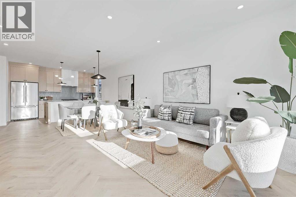 Row / Townhouse for Sale in 4, 1524 29 Avenue SW|Calgary, Alberta T2T1M3 3