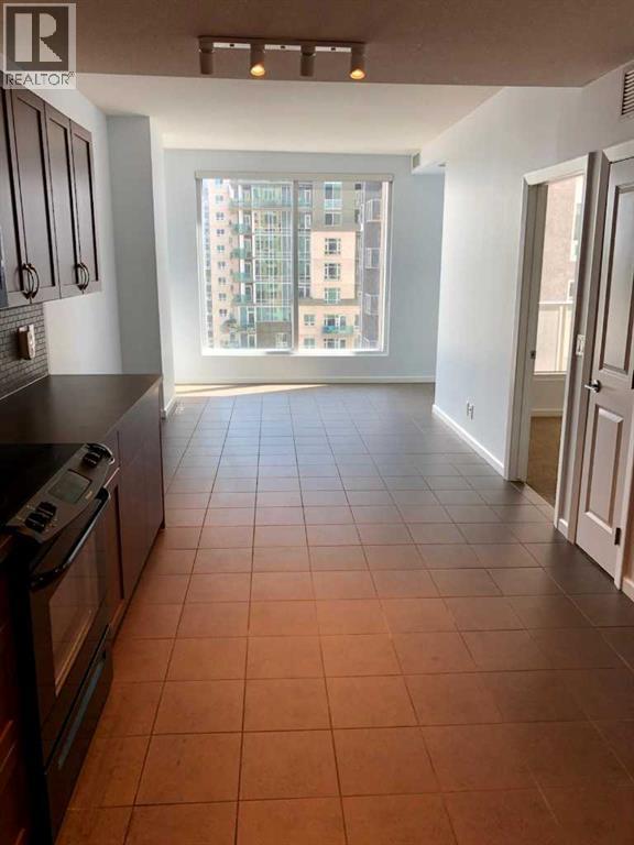 Apartment for Sale in 1701, 211 13 Avenue SE|Calgary, Alberta T2G1E1 5