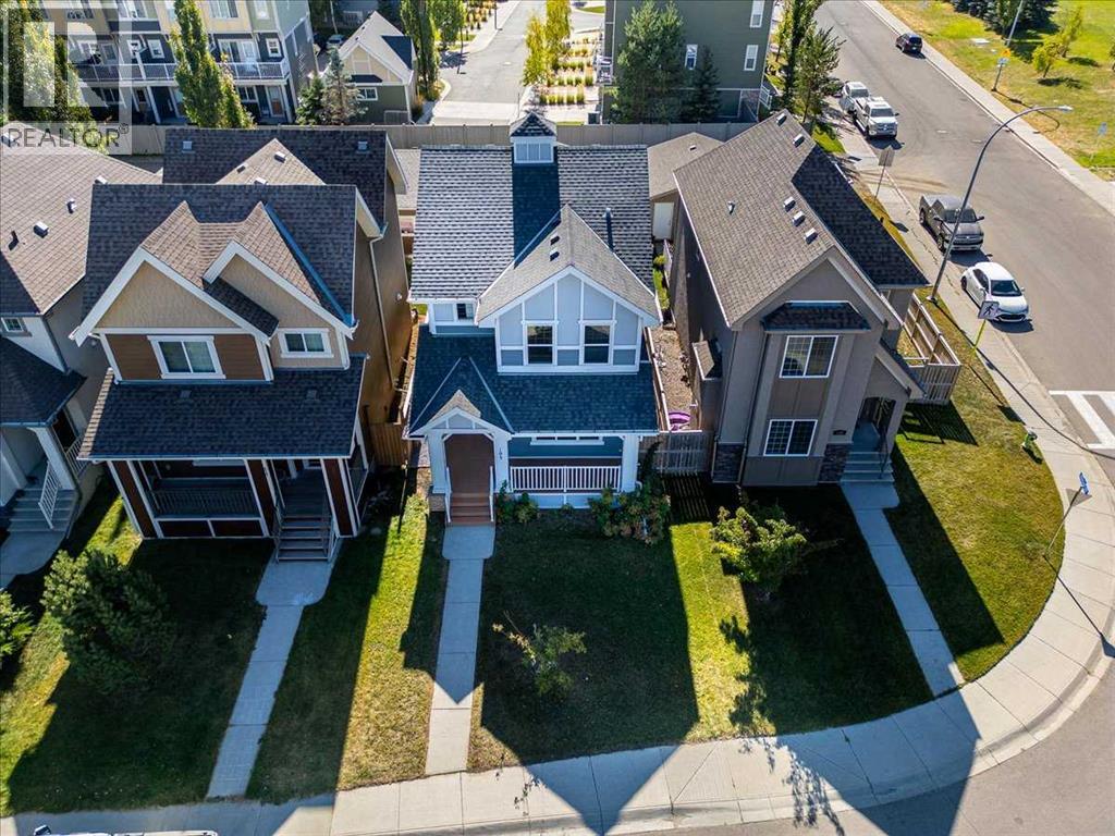 House for Sale in 195 Marquis Common SE|Calgary, Alberta T3M1N6 2