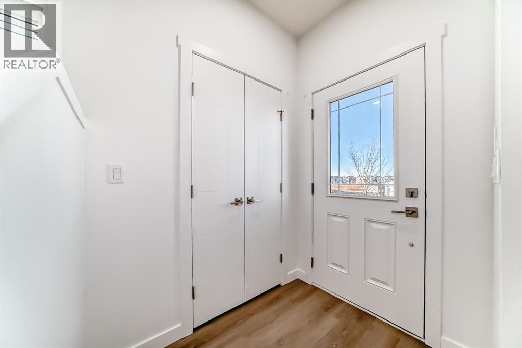 Duplex for Sale in 348 Cornerbrook Drive NE|Calgary, Alberta T3N2J3 4