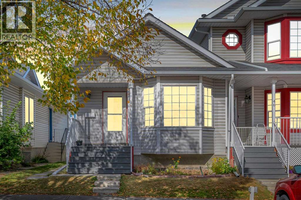 Row / Townhouse for Sale in 48 Martin Crossing Court NE|Calgary, Alberta T3J3P3