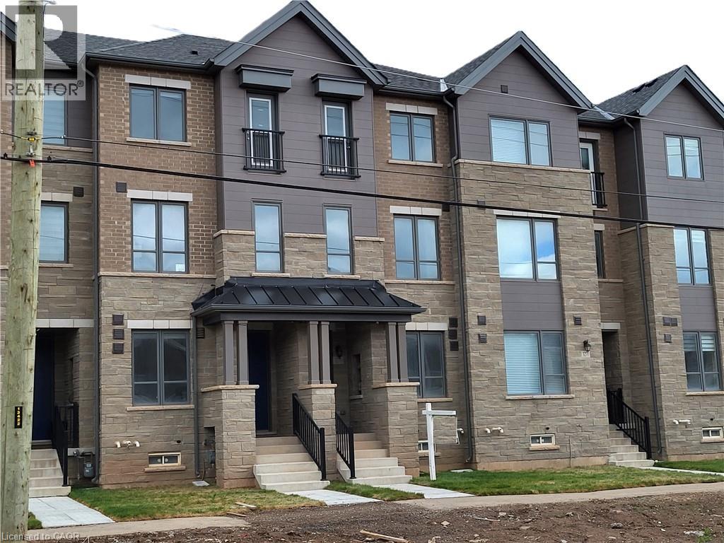 Row / Townhouse for Sale in 3273 SIXTH Line|Oakville, Ontario L6H0Z8