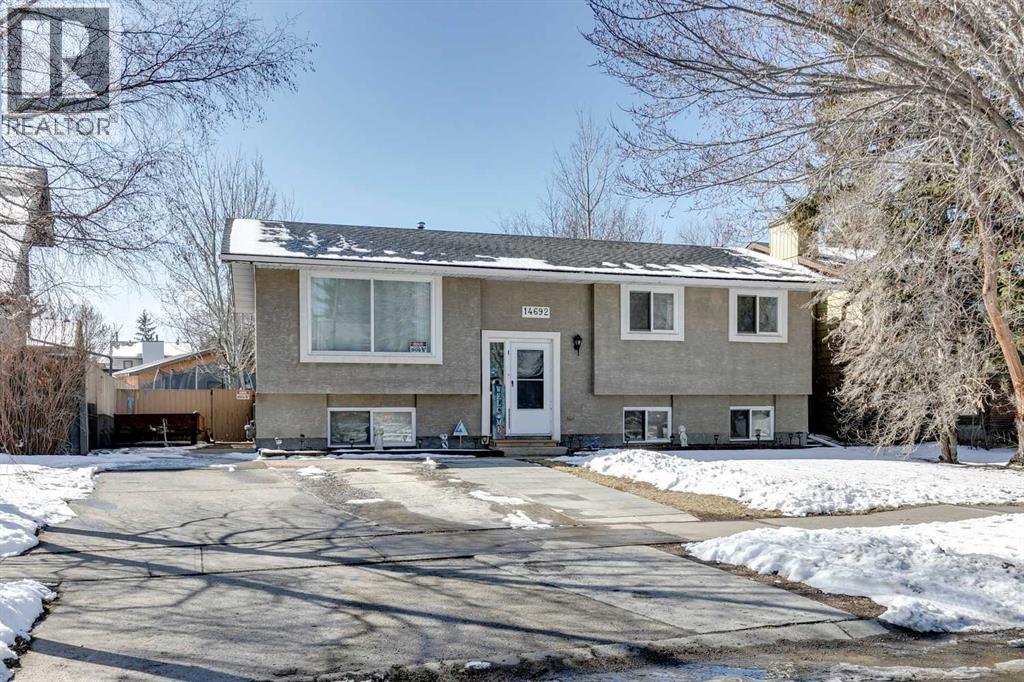 House for Sale in 14692 Deer Ridge Drive SE|Calgary, Alberta T2J5Y4 2