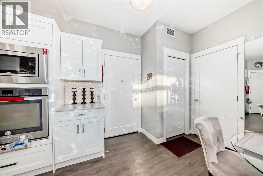 Apartment for Sale in 405, 10 Walgrove  SE|Calgary, Alberta T2X4E3 4