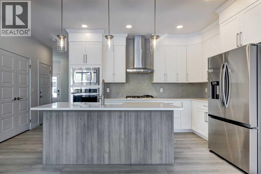 House for Sale in 52 Magnolia Green SE|Calgary, Alberta T3M3X8 3