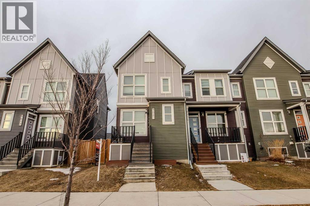 Row / Townhouse for Sale in 9021 46 Street NE|Calgary, Alberta T3J0Y9