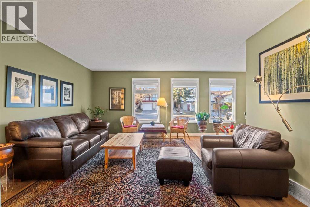 House for Sale in 276 Macewan Glen Drive NW|Calgary, Alberta T3K2G4 4