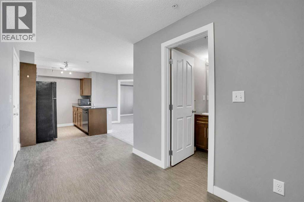 Apartment for Sale in 318, 7110 80 Avenue NE|Calgary, Alberta T3J0N4 3