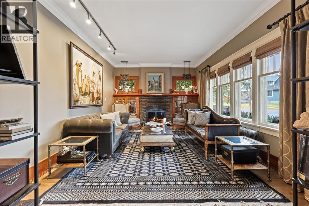 House for Sale in 1314 Shelbourne Street SW|Calgary, Alberta T3C2K8 4