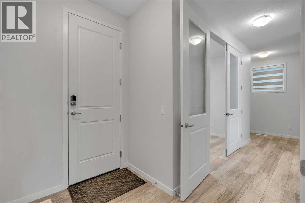 House for Sale in 20 Rowley Common NW|Calgary, Alberta T3L0H8 5